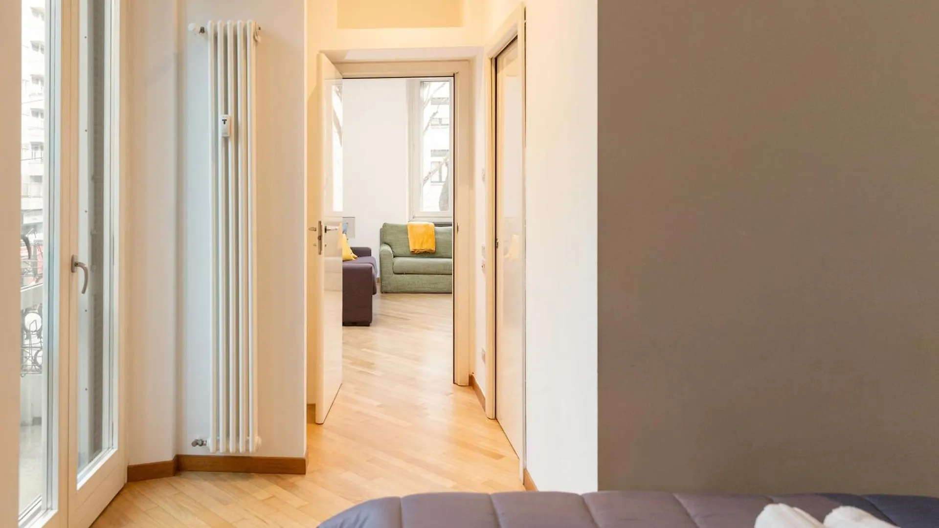 Free Parking Exclusive Apartment Magritte Style Milano